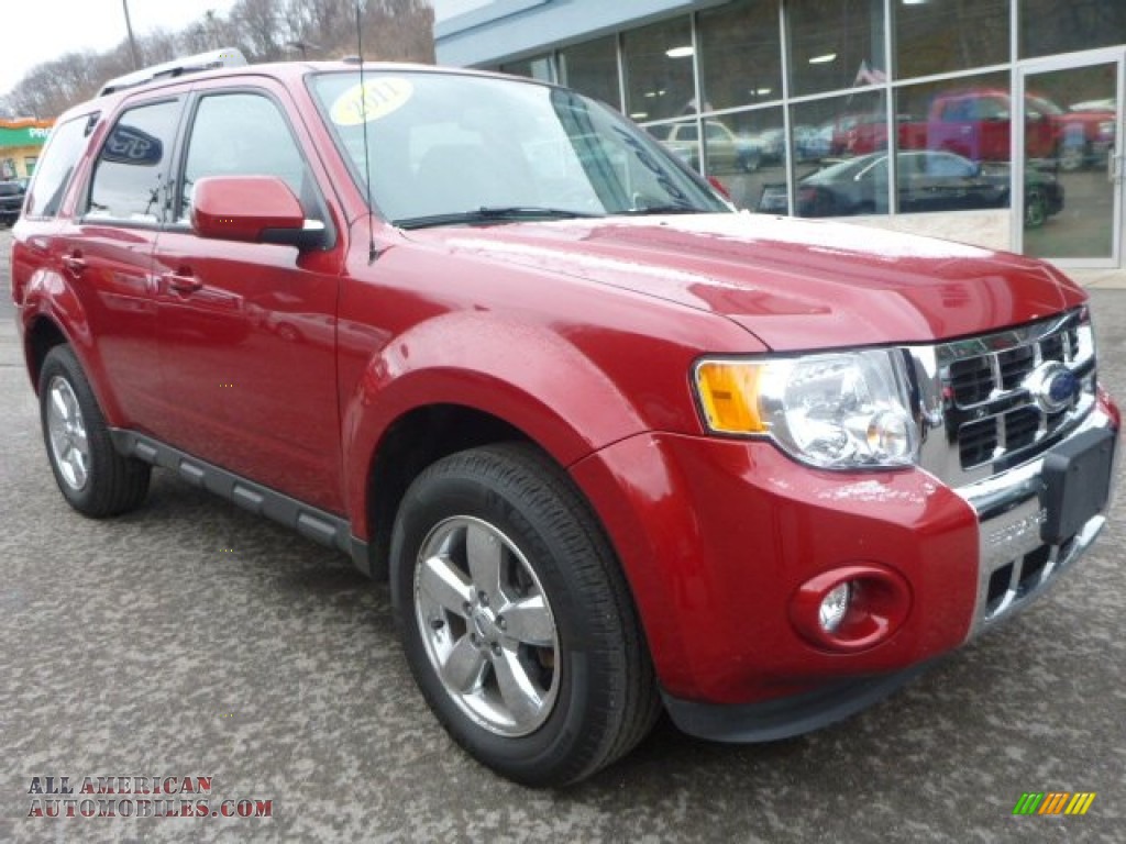 2011 Escape Limited V6 4WD - Sangria Red Metallic / Charcoal Black photo #13