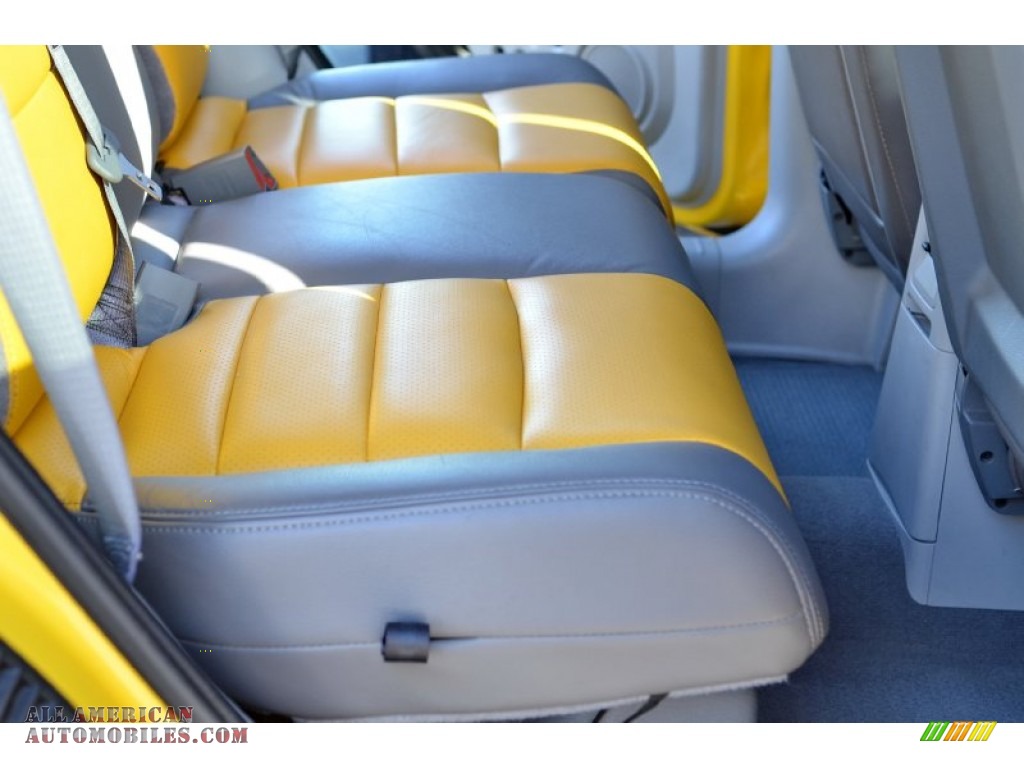2006 PT Cruiser Touring - Solar Yellow / Pastel Pebble Beige photo #34