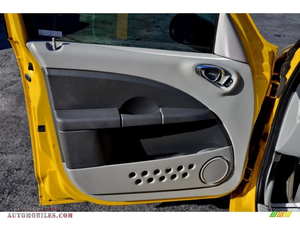 2006 PT Cruiser Touring - Solar Yellow / Pastel Pebble Beige photo #43