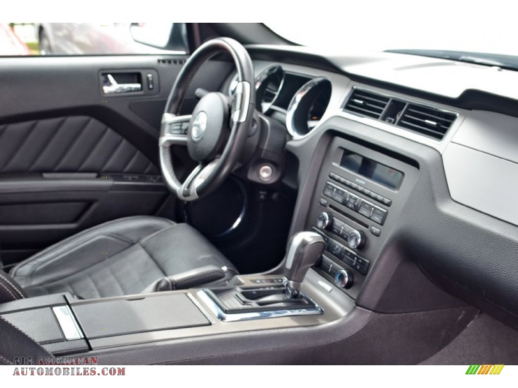 2013 Mustang V6 Premium Convertible - Ingot Silver Metallic / Charcoal Black photo #20