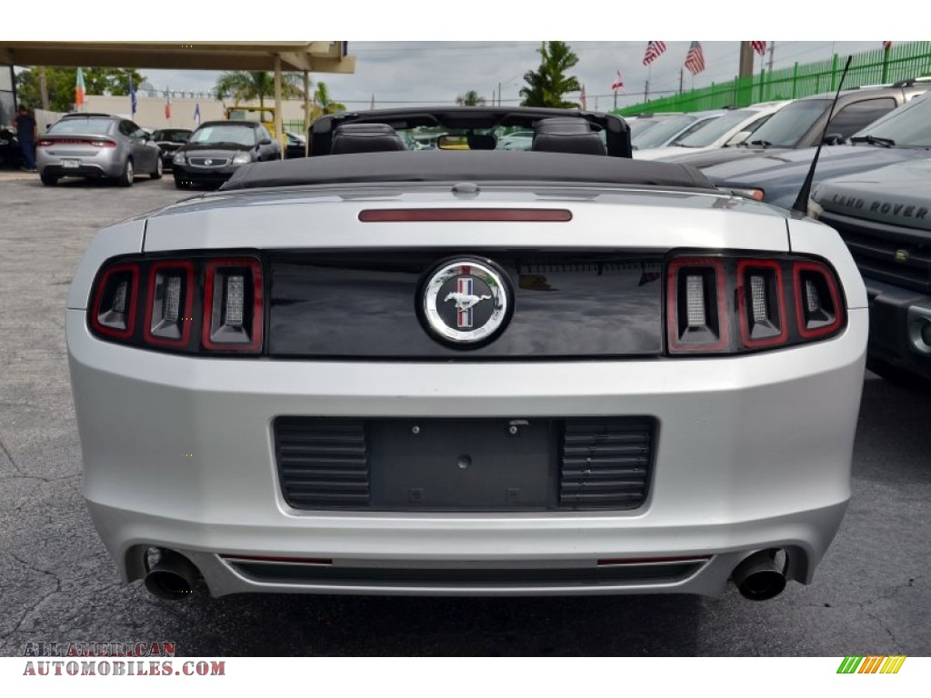 2013 Mustang V6 Premium Convertible - Ingot Silver Metallic / Charcoal Black photo #40