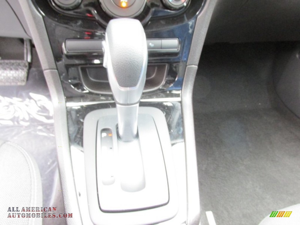 2015 Fiesta SE Hatchback - Magnetic Metallic / Charcoal Black photo #29