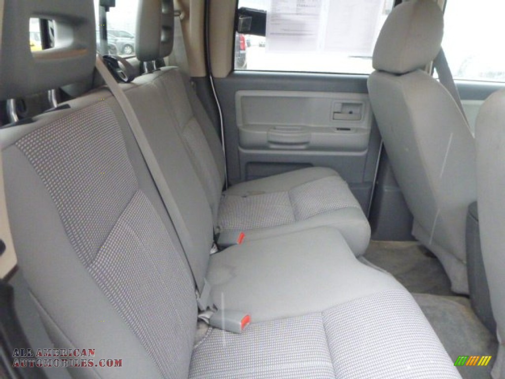 2007 Dakota SLT Quad Cab 4x4 - Bright Silver Metallic / Medium Slate Gray photo #14