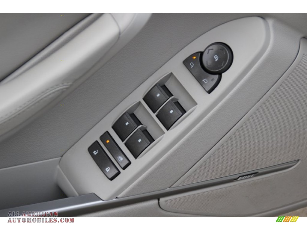 2009 CTS 4 AWD Sedan - Radiant Silver / Light Titanium/Ebony photo #11
