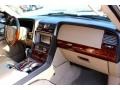 Lincoln Navigator Luxury 4x4 Cashmere Tri-Coat photo #19