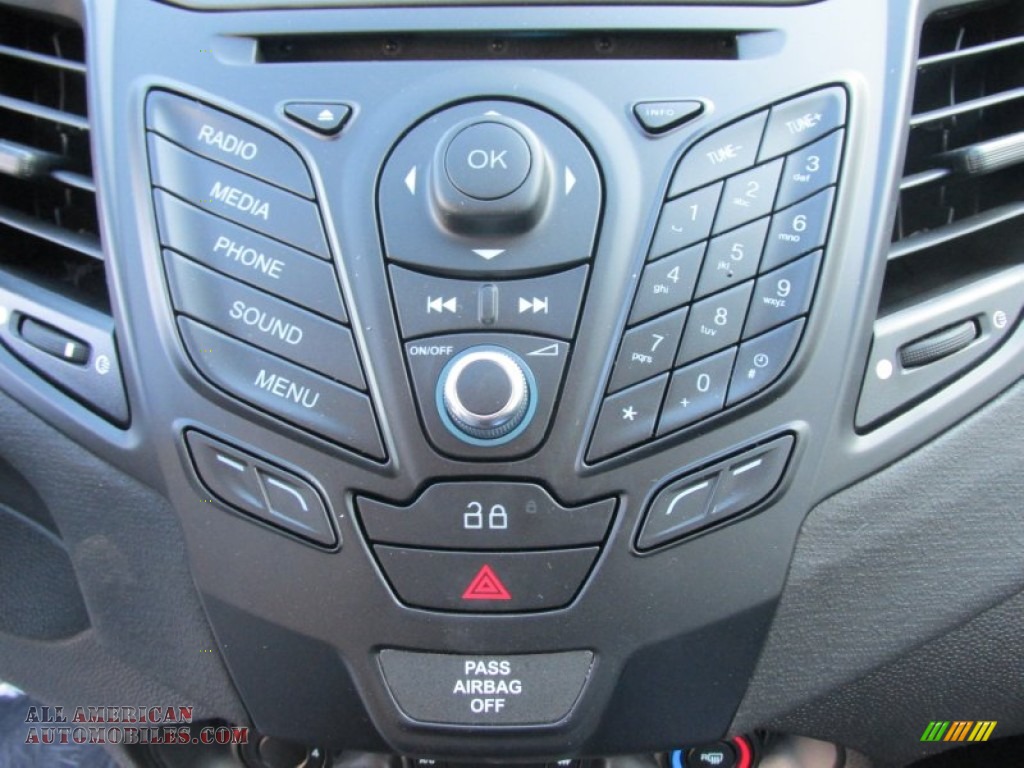2015 Fiesta S Hatchback - Ingot Silver Metallic / Charcoal Black photo #24