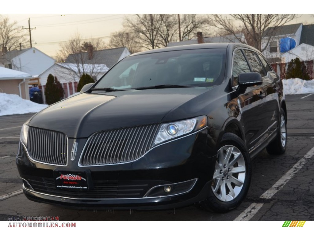Tuxedo Black / Charcoal Black Lincoln MKT Town Car Livery AWD