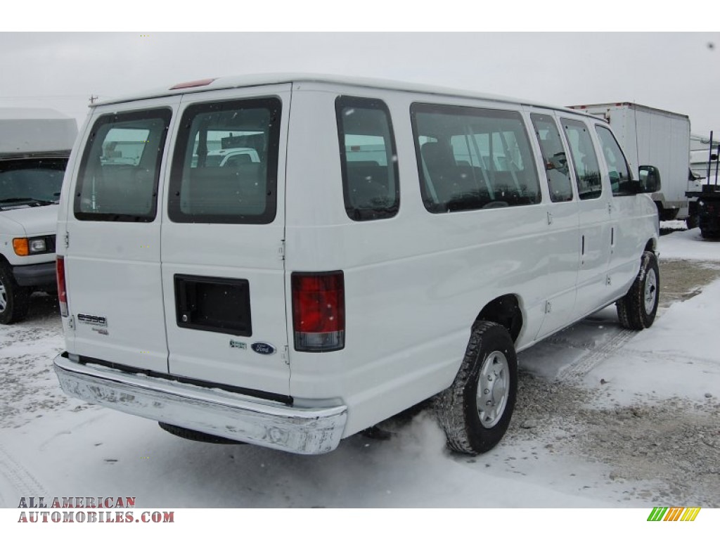 2013 E Series Van E350 XLT Extended Passenger - Oxford White / Medium Flint photo #5