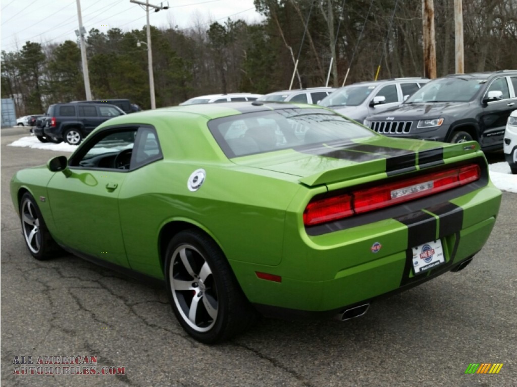 2011 Challenger SRT8 392 - Green with Envy / Dark Slate Gray photo #9