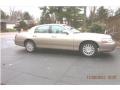 Lincoln Town Car Signature Limited Light French Silk Metallic photo #4
