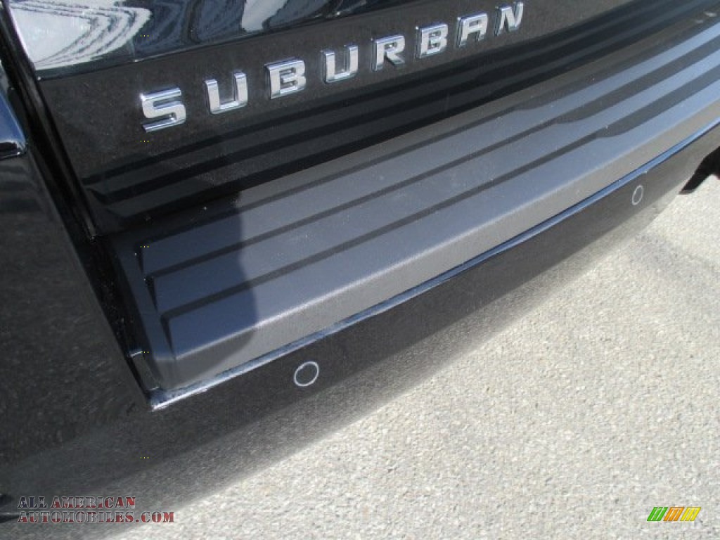 2015 Suburban LT 4WD - Black / Jet Black photo #33