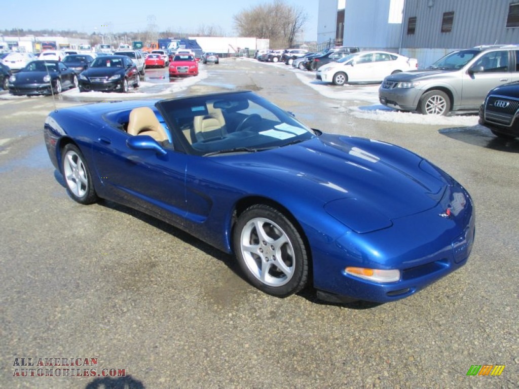 2002 Corvette Convertible - Electron Blue Metallic / Light Oak photo #13