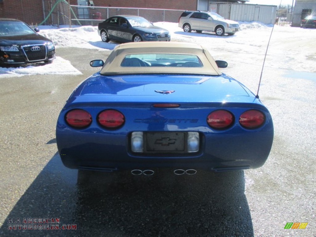 2002 Corvette Convertible - Electron Blue Metallic / Light Oak photo #14