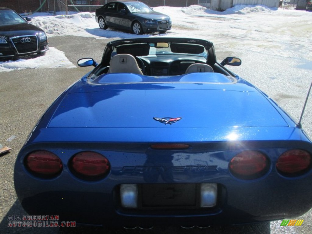 2002 Corvette Convertible - Electron Blue Metallic / Light Oak photo #15