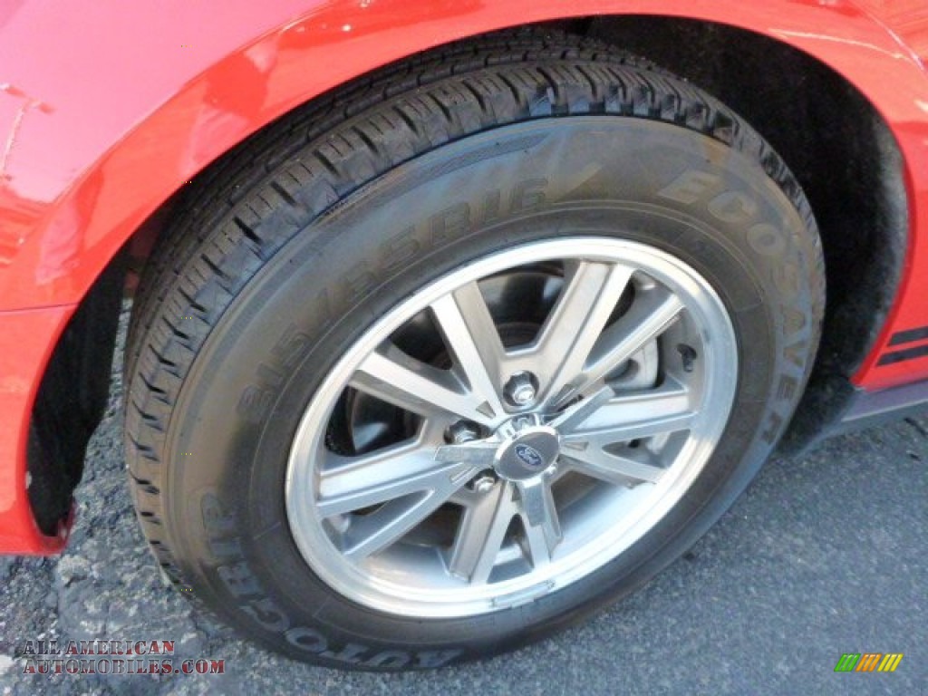 2005 Mustang V6 Premium Convertible - Redfire Metallic / Dark Charcoal photo #10