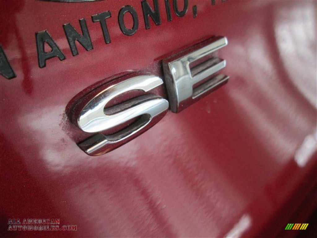 2014 Fiesta SE Sedan - Ruby Red / Charcoal Black photo #7