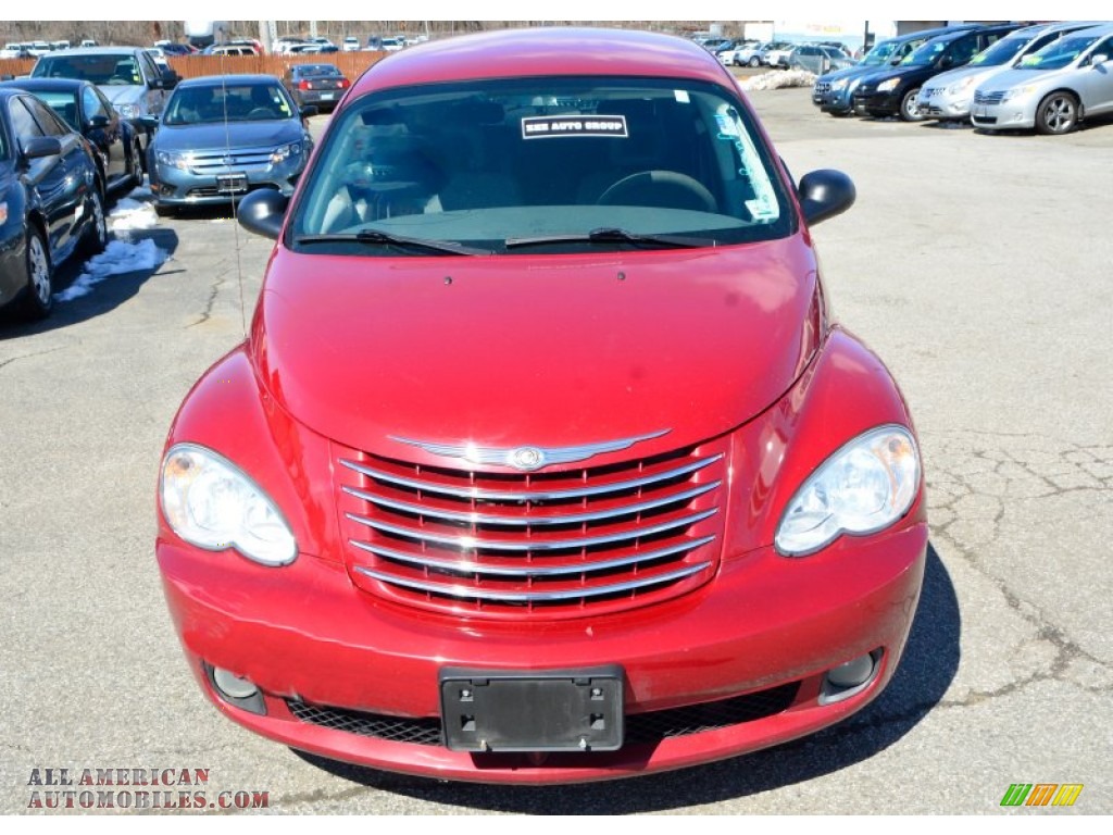 2010 PT Cruiser Classic - Inferno Red Crystal Pearl / Pastel Slate Gray photo #2