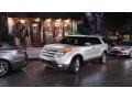 Ford Explorer XLT 4WD White Platinum photo #18