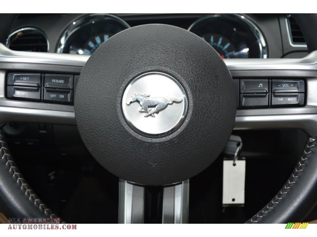 2011 Mustang V6 Convertible - Race Red / Charcoal Black photo #20