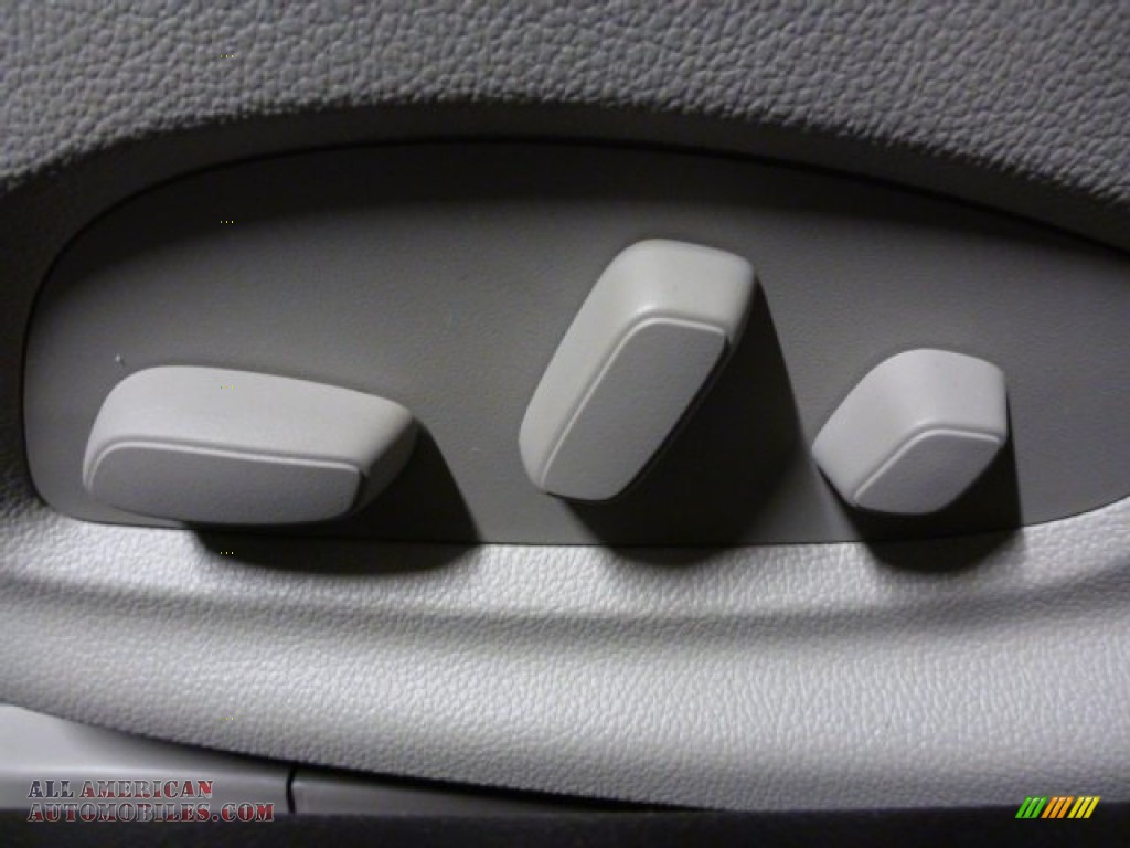 2014 CTS Luxury Sedan AWD - Phantom Gray Metallic / Light Cashmere/Medium Cashmere photo #20