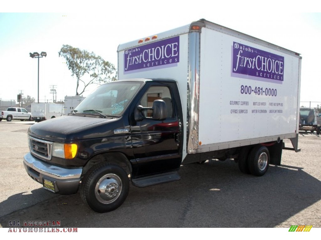 2006 E Series Cutaway E350 Commercial Moving Van - Black / Medium Flint photo #9