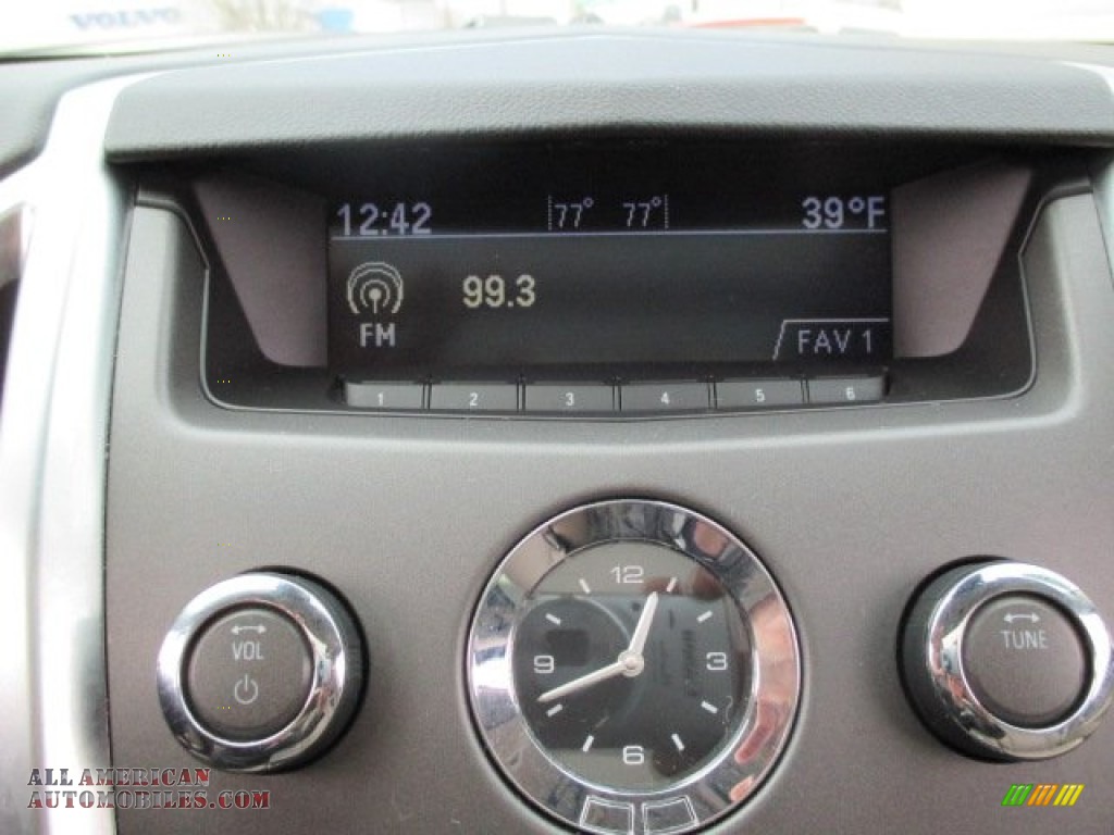 2010 SRX 4 V6 AWD - Platinum Ice Tricoat / Shale/Ebony photo #35