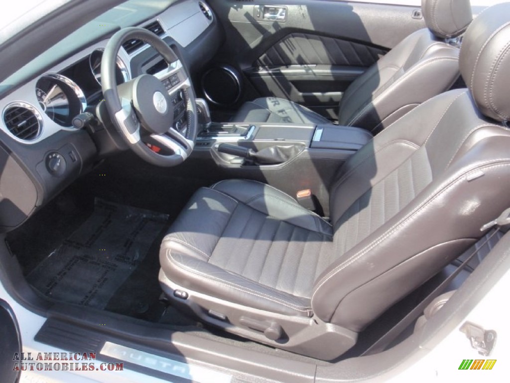 2014 Mustang V6 Premium Convertible - Oxford White / Charcoal Black photo #21