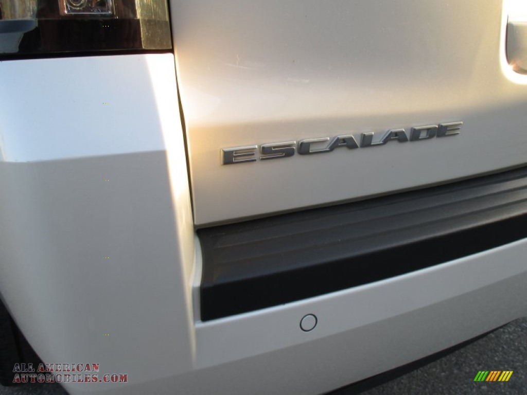 2015 Escalade Luxury 4WD - White Diamond Tricoat / Shale/Cocoa photo #44