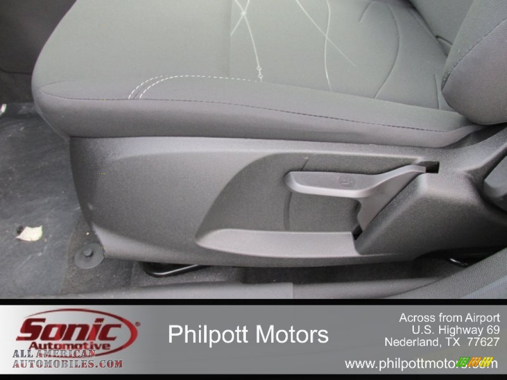 2015 Fiesta SE Hatchback - Magnetic Metallic / Charcoal Black photo #23