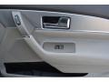 Lincoln MKX FWD White Platinum Tri-Coat photo #17
