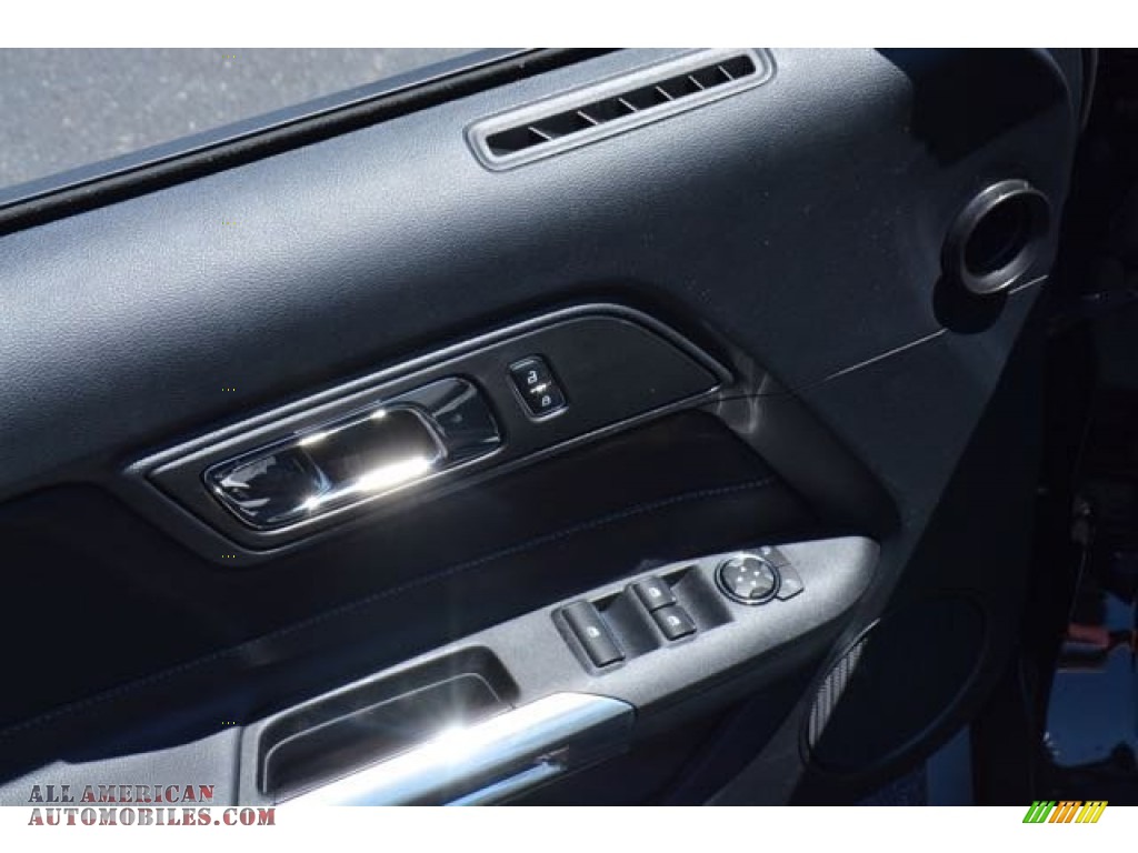 2015 Mustang V6 Convertible - Black / Ebony photo #18