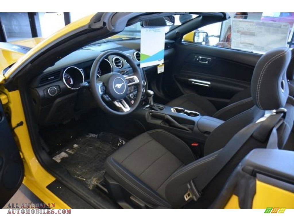 2015 Mustang V6 Convertible - Triple Yellow Tricoat / Ebony photo #10