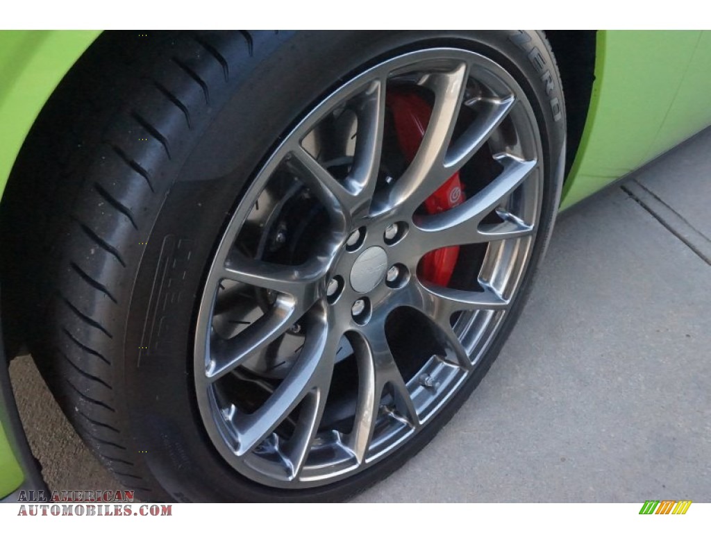 2015 Challenger SRT 392 - Sublime Green Pearl / Black photo #5
