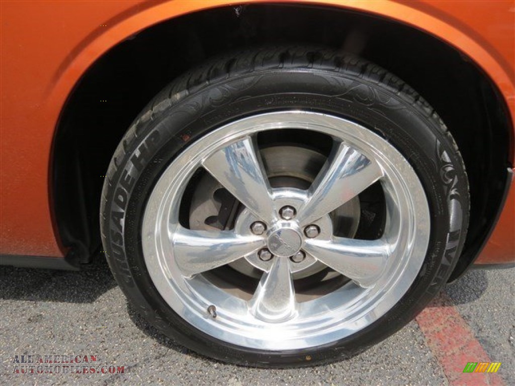 2011 Challenger R/T Classic - Toxic Orange Pearl / Dark Slate Gray photo #9