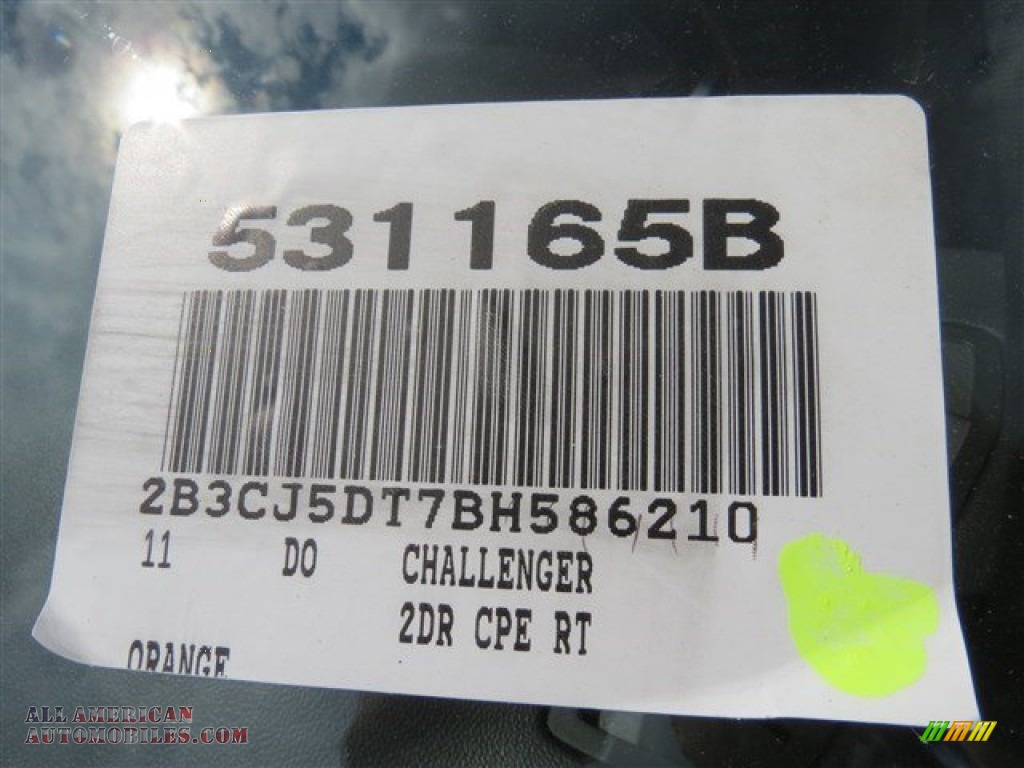 2011 Challenger R/T Classic - Toxic Orange Pearl / Dark Slate Gray photo #25