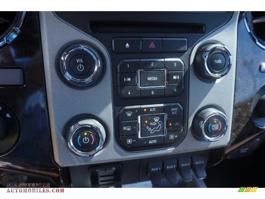 2014 F250 Super Duty Platinum Crew Cab 4x4 - White Platinum Tri-Coat / Platinum Pecan Leather photo #20