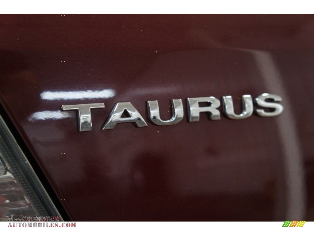 2008 Taurus SEL - Merlot Metallic / Camel photo #61