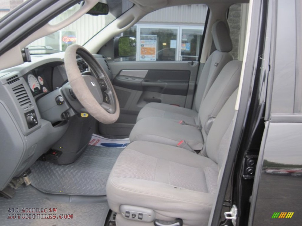 2008 Ram 2500 SLT Quad Cab 4x4 - Brilliant Black Crystal Pearl / Medium Slate Gray photo #22