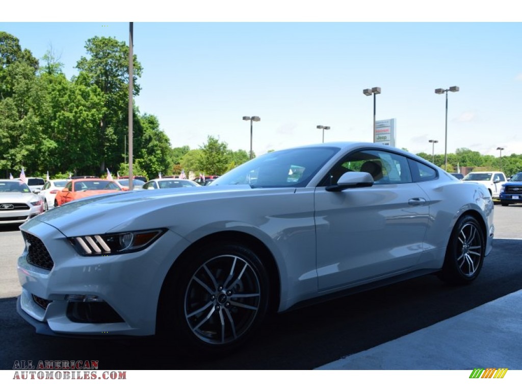 2015 Mustang EcoBoost Coupe - Oxford White / Dark Saddle photo #3