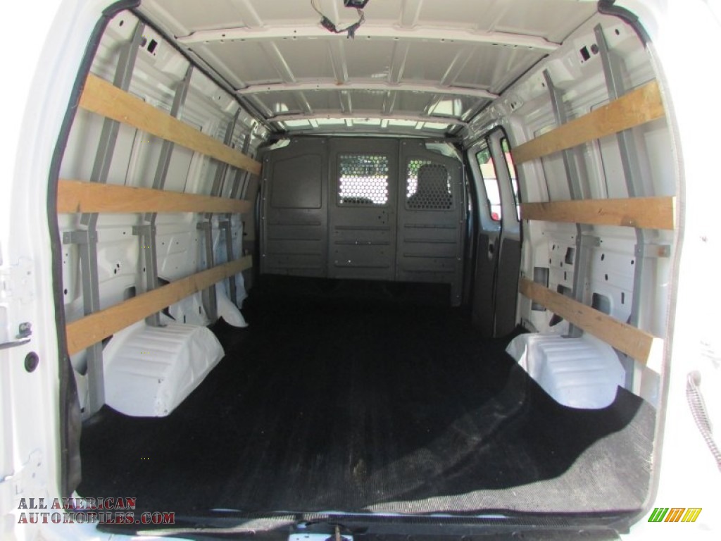 2013 E Series Van E250 Cargo - Oxford White / Medium Flint photo #11