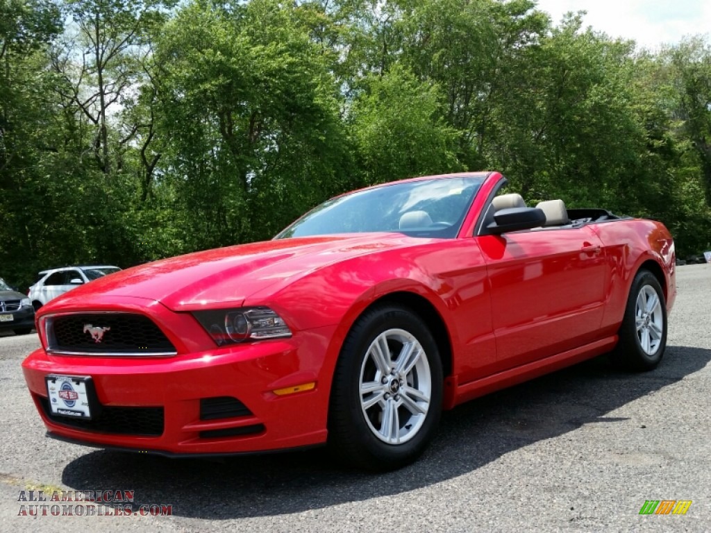 Race Red / Charcoal Black Ford Mustang V6 Convertible