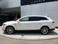 Lincoln MKT EcoBoost AWD Crystal Champagne photo #2