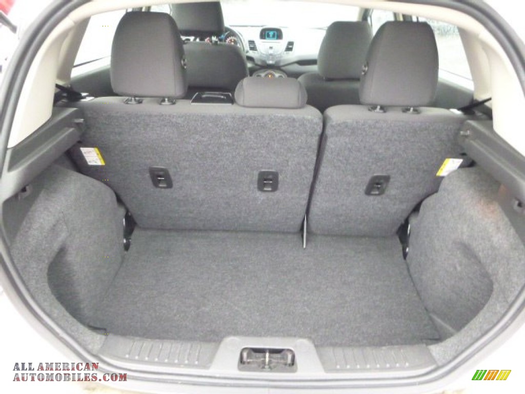 2014 Fiesta SE Hatchback - Ingot Silver / Charcoal Black photo #6