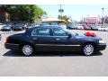 Lincoln Town Car Signature Limited Black photo #10