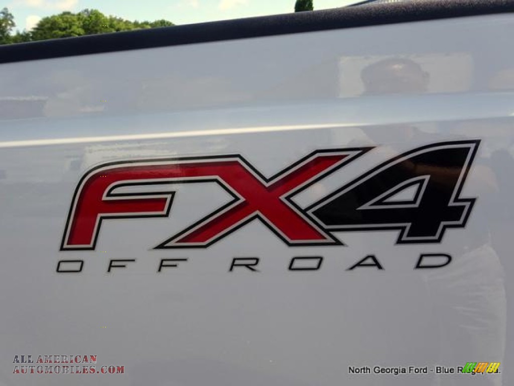 2015 F250 Super Duty XL Crew Cab 4x4 - Oxford White / Steel photo #35