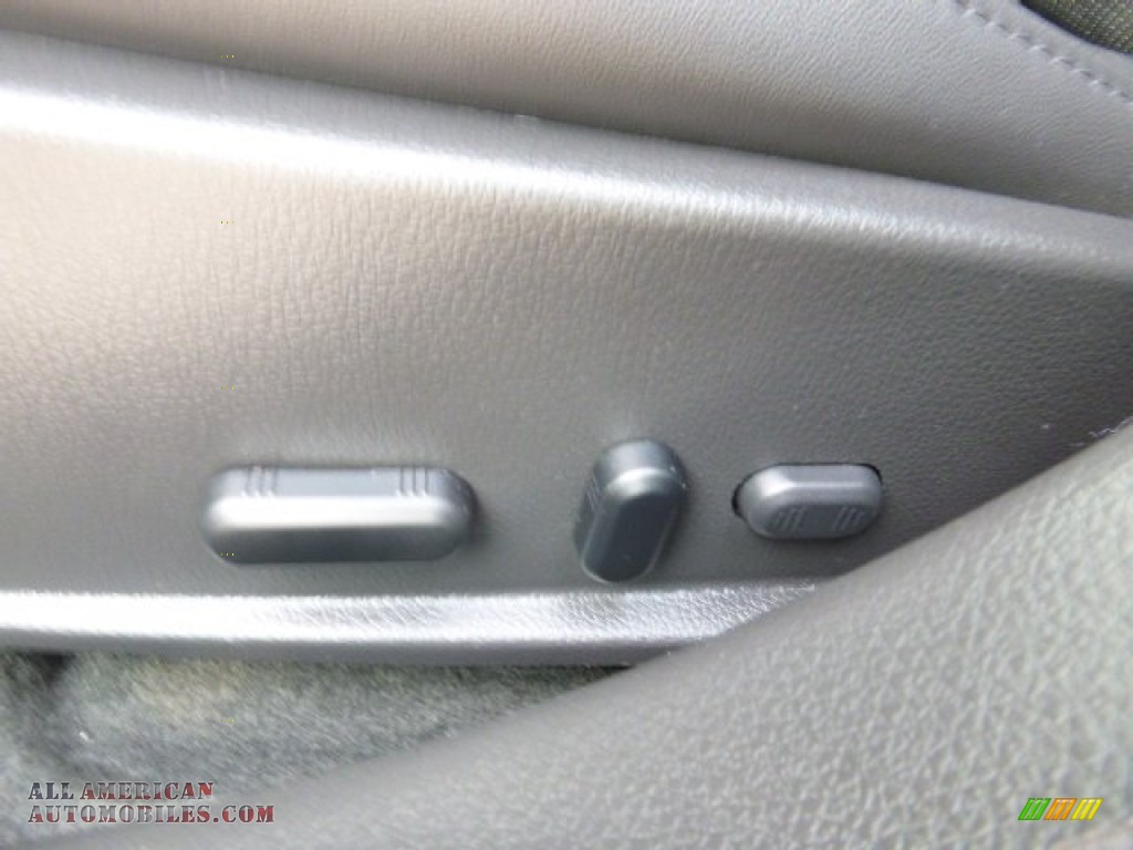 2012 MKZ AWD - White Platinum Metallic Tri-Coat / Dark Charcoal photo #20