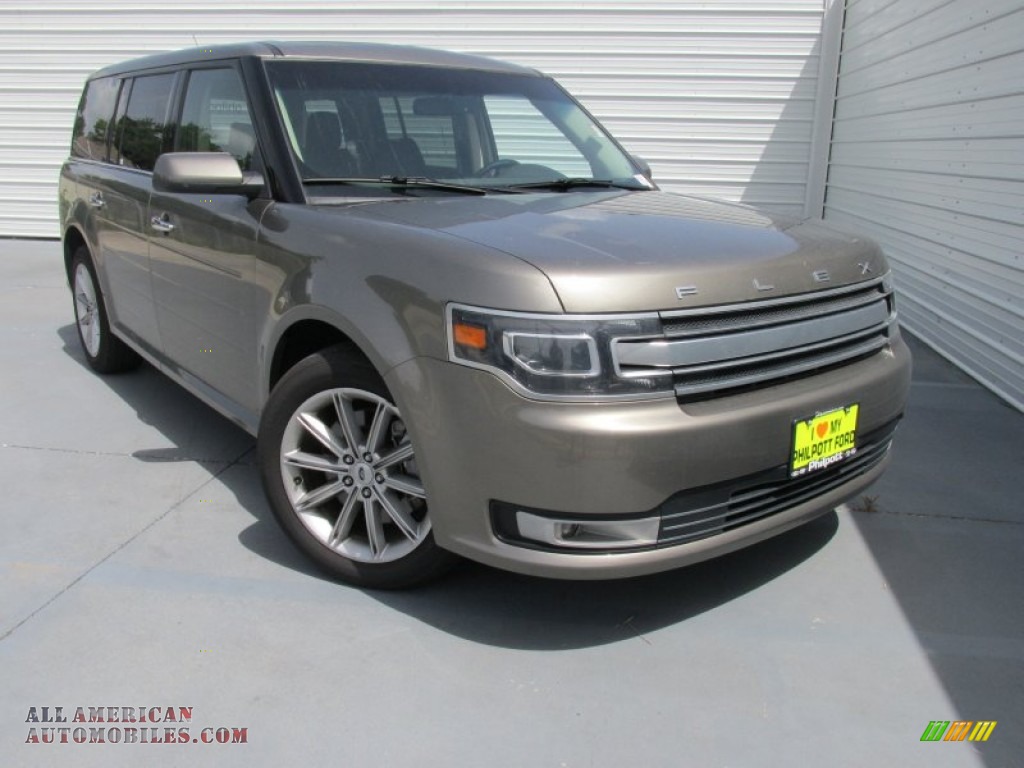 Mineral Gray / Charcoal Black Ford Flex Limited