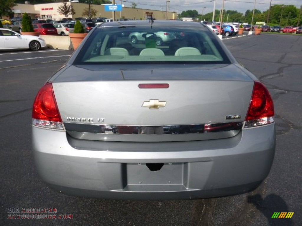 2008 Impala LT - Dark Silver Metallic / Gray photo #4