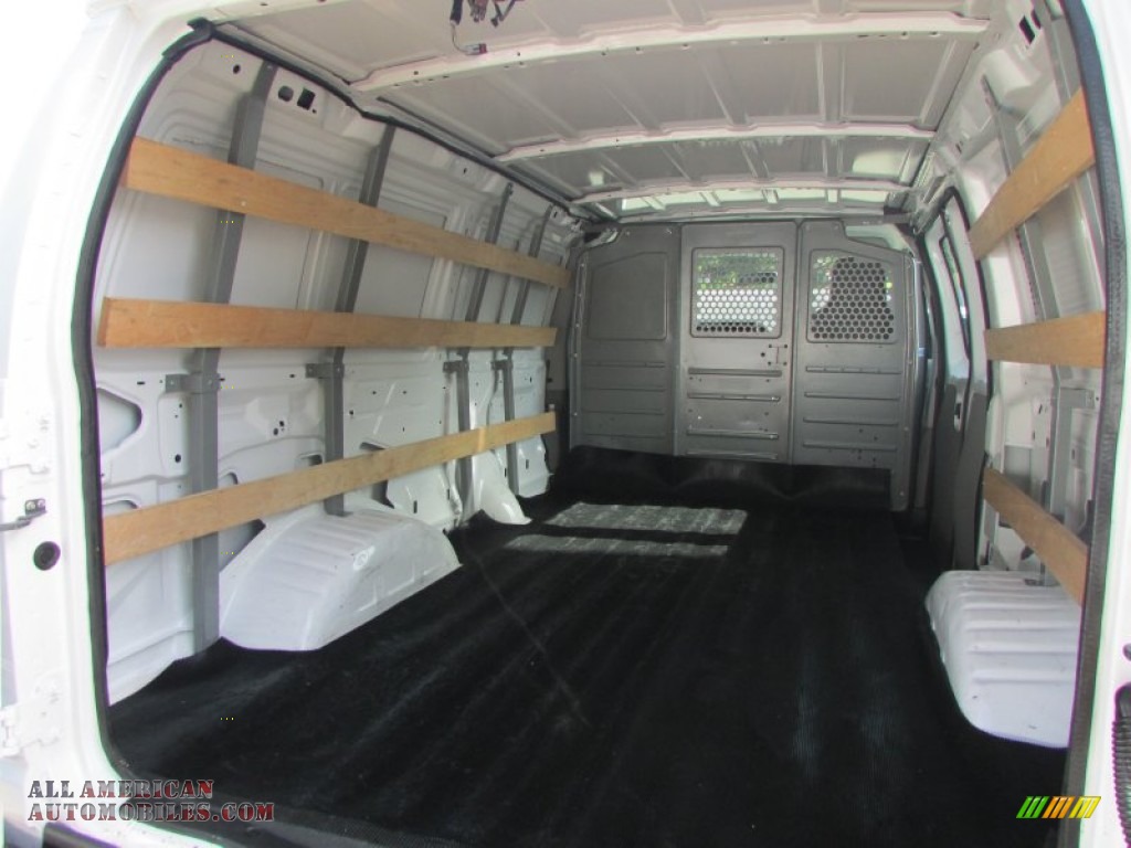 2013 E Series Van E250 Cargo - Oxford White / Medium Flint photo #15