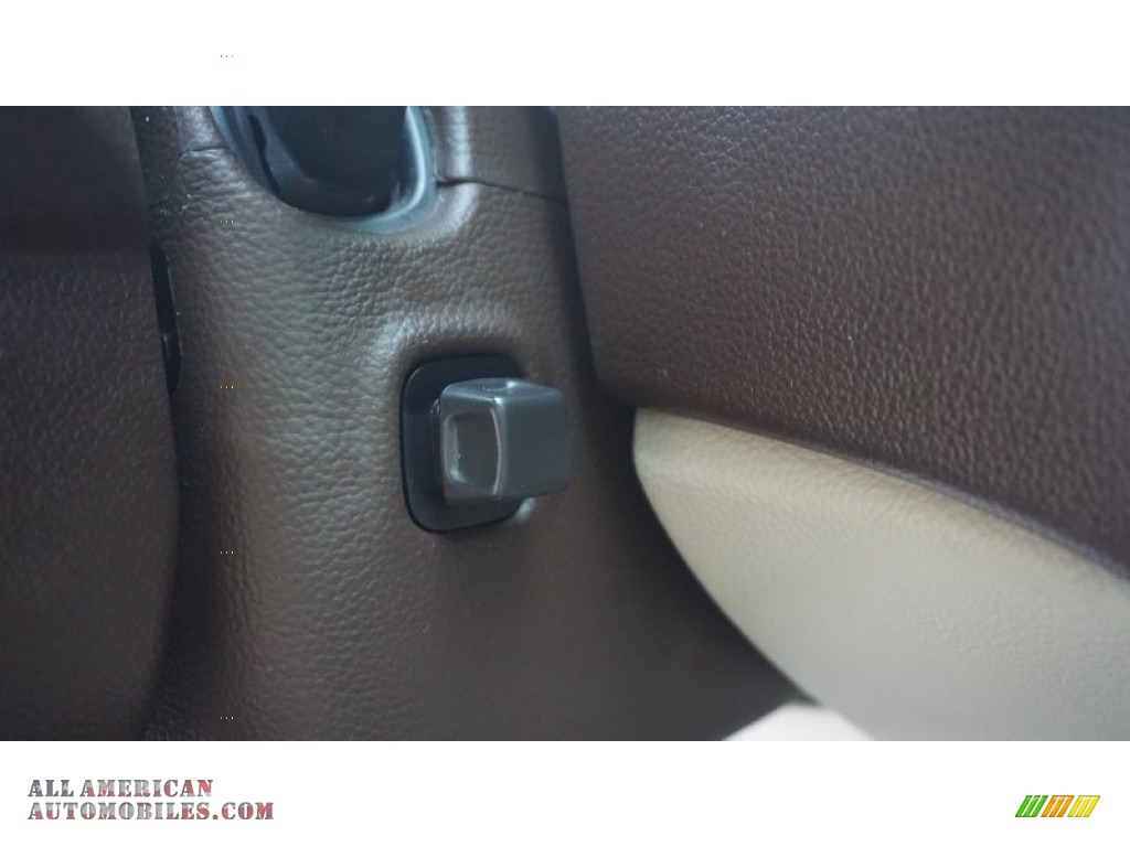 2012 SRX Luxury AWD - Xenon Blue Metallic / Ebony/Ebony photo #33